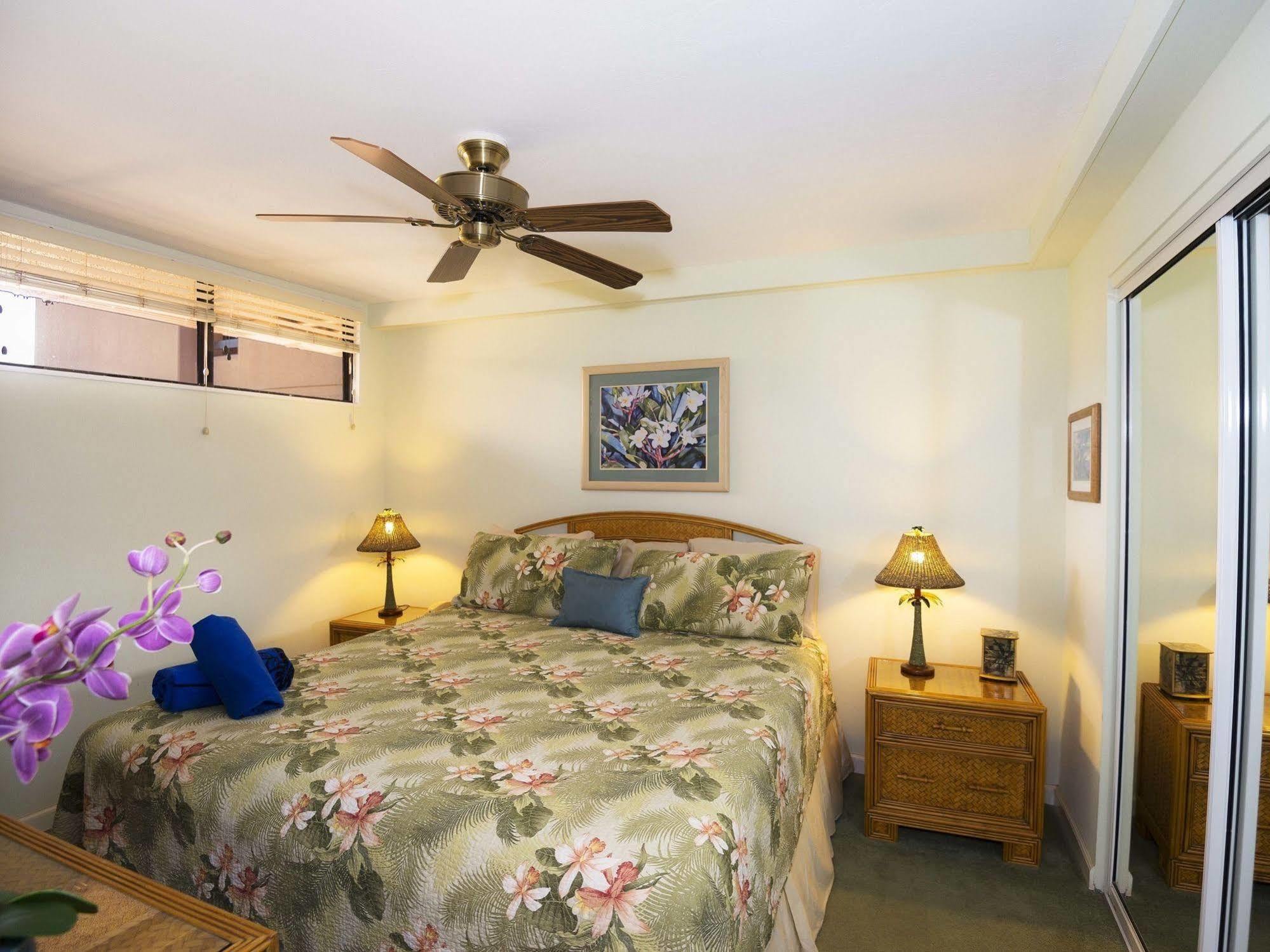 Kahana Villa Lahaina Bagian luar foto